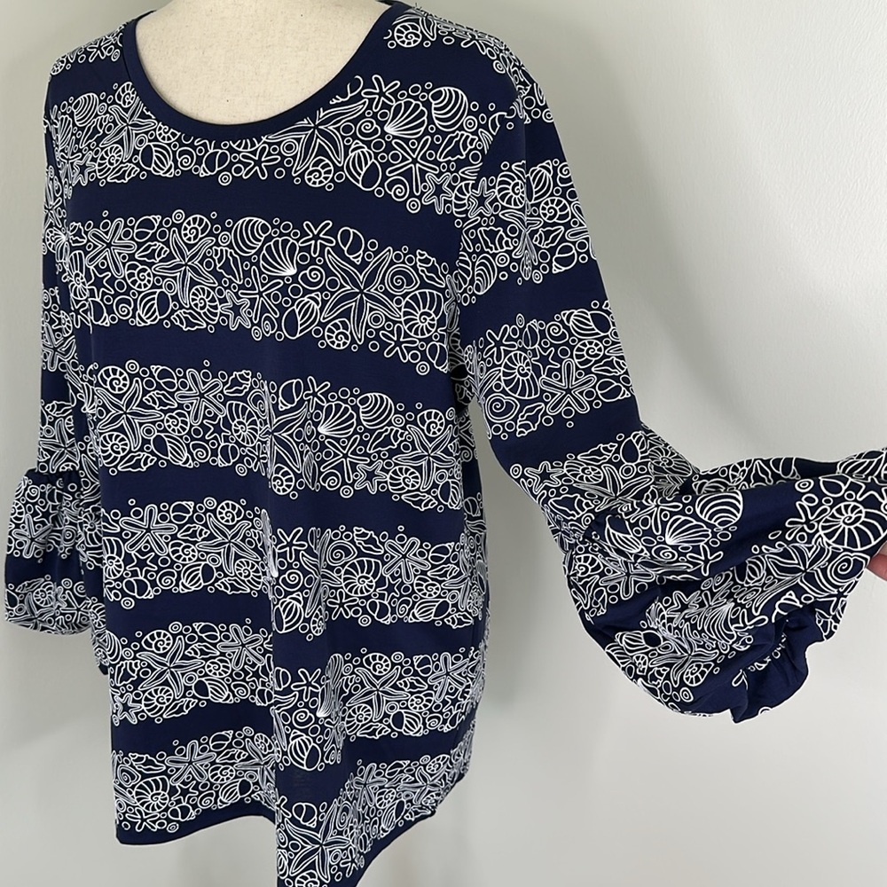 Chico's Navy & White Nautical Print Top NWT - Picture 2 of 6